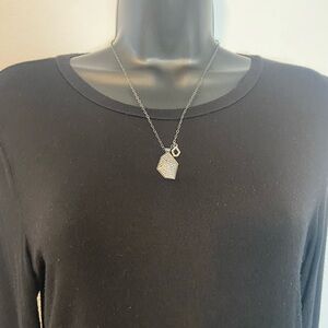 Elegant Gunmetal Pendant Necklace